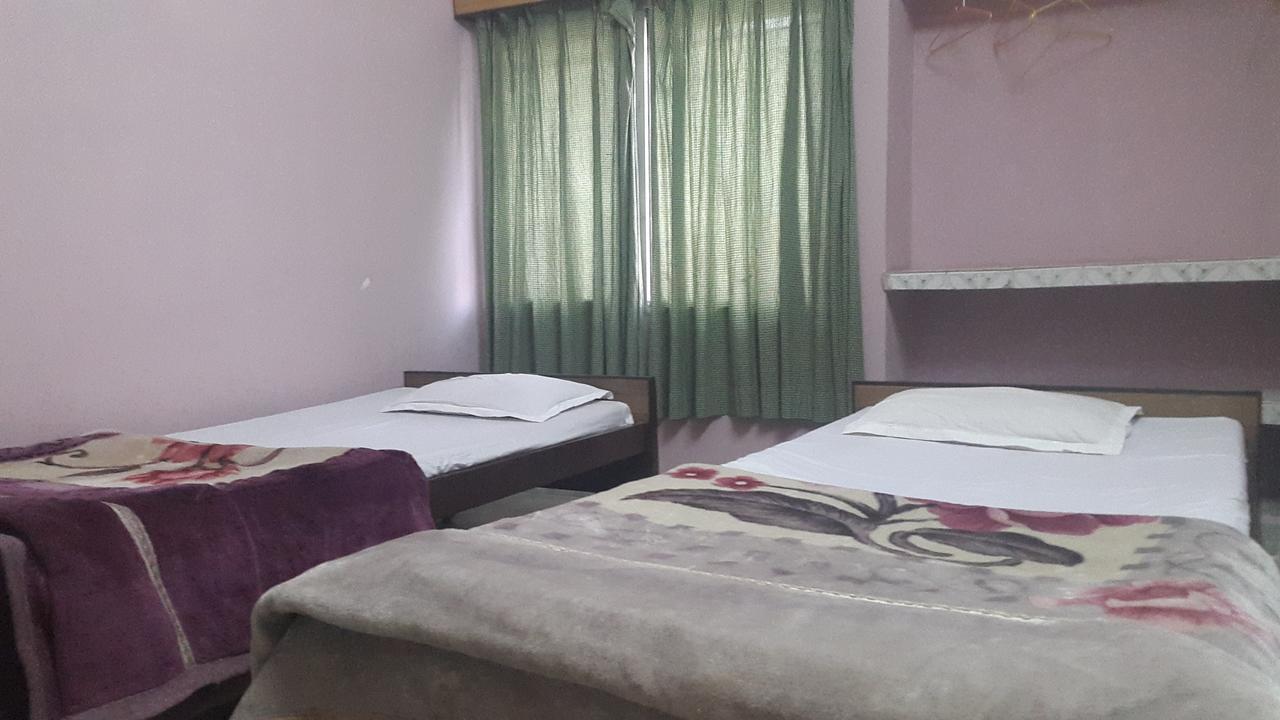 Deep Hotel Бодх Гая Екстериор снимка