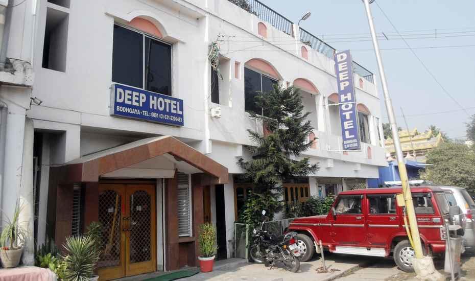 Deep Hotel Бодх Гая Екстериор снимка